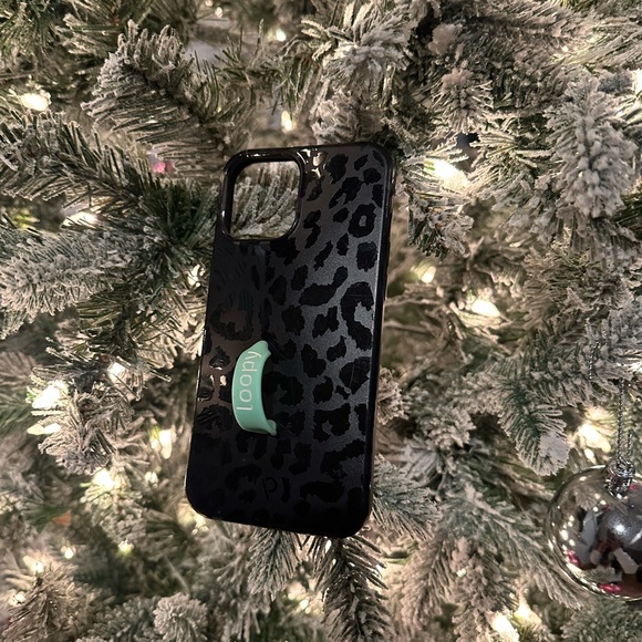 LOOPY Black Leopard!! - Picture 3 of 5